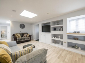 3 Bed in Mundesley KT057